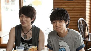 アコースティック