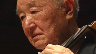 自尊を弦の響きにのせて 96歳のチェリスト青木十良