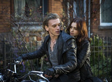 映画『シャドウハンター』の画像（6枚目）