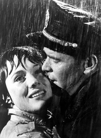 映画『卑怯者の勲章』の画像（4枚目）