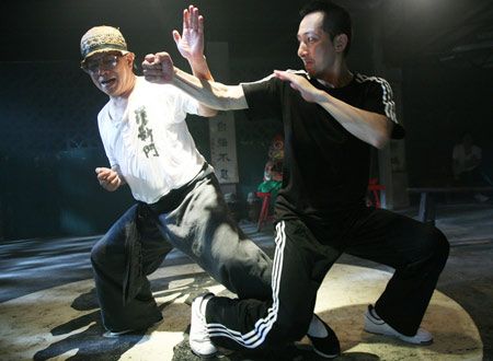 燃えよ!じじぃドラゴン 龍虎激闘
