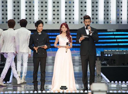 K-POP DREAM CONCERT 2012