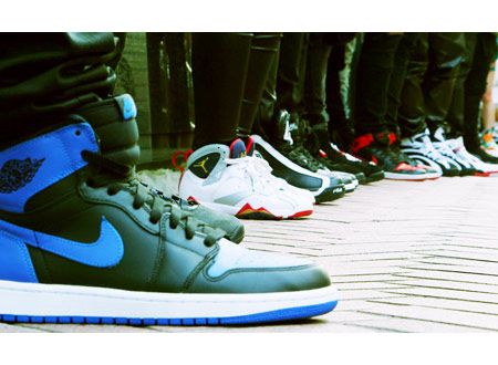 スニーカーヘッズ