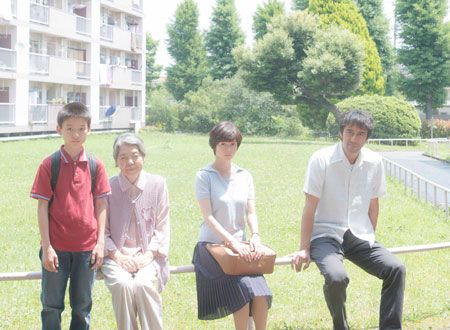 海よりもまだ深く