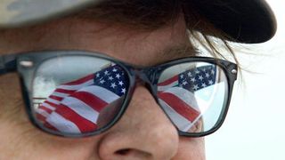 マイケル・ムーアの世界侵略のススメ