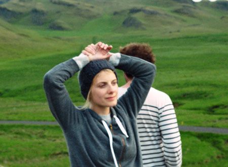 TOMORROW パーマネントライフを探して