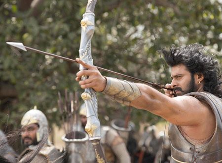 バーフバリ　伝説誕生