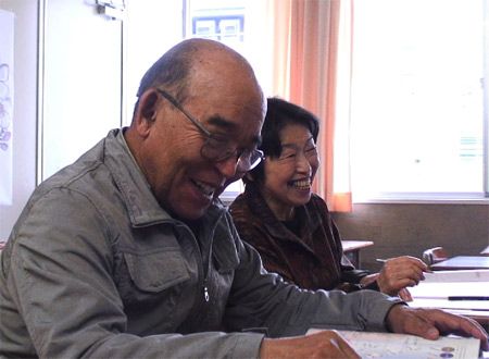 まなぶ　通信制中学　60年の空白を越えて