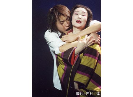 蜷川幸雄シアター2 身毒丸 ファイナル 18 あらすじ キャスト 動画など作品情報 シネマトゥデイ