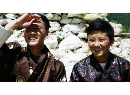 ゲンボとタシの夢見るブータン