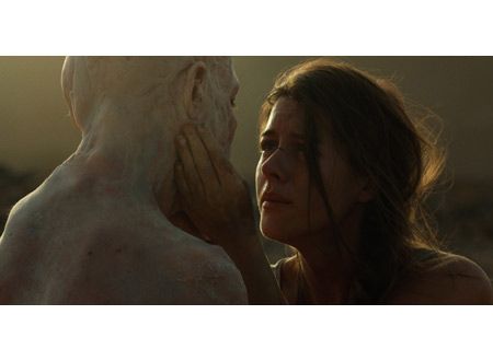 HOSTILE ホスティル