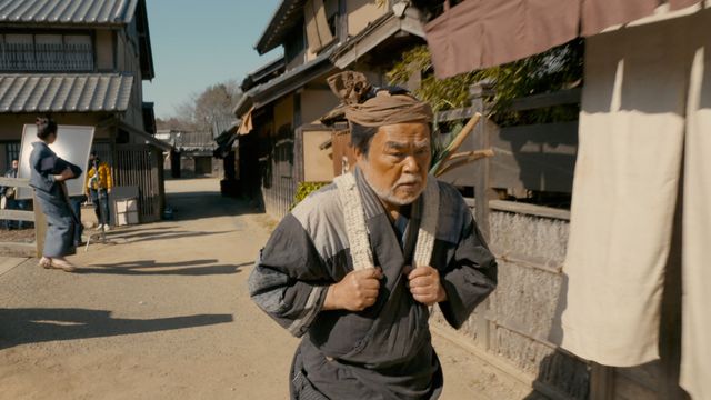 エキストロ