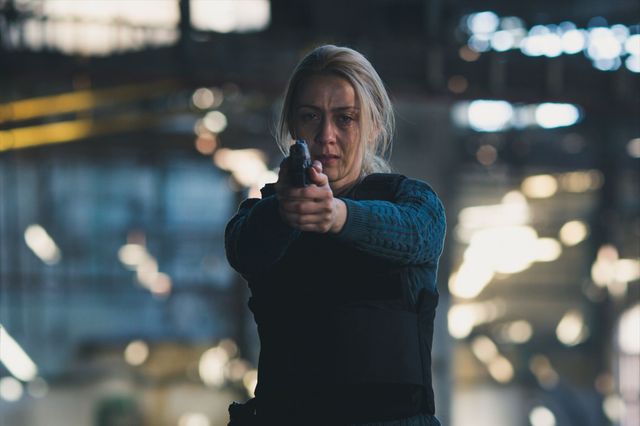 X（エックス）　謀略都市