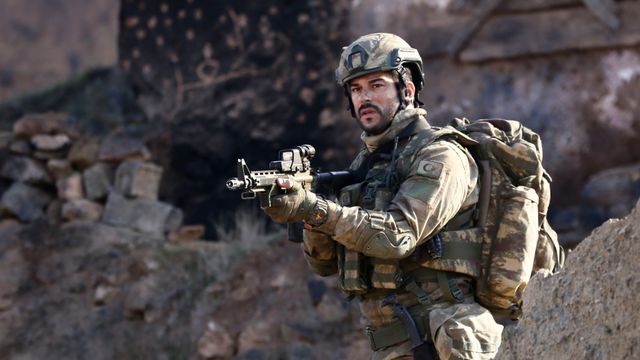 レッド・ホークス