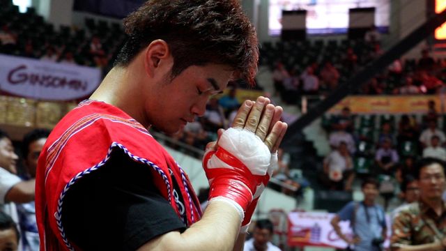 迷子になった拳