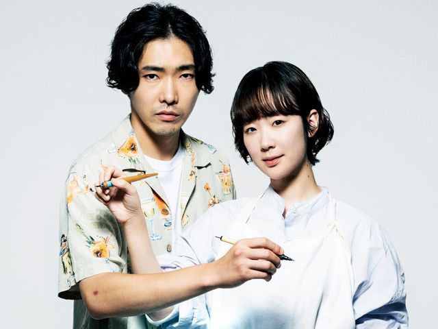 先生、私の隣に座っていただけませんか？