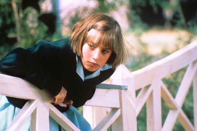 ワールド・アパート