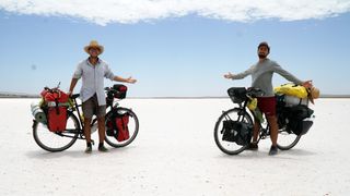 オーストリアからオーストラリアへ～ふたりの自転車大冒険