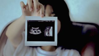 忘れな草　～ママはあなたを抱けなかった～