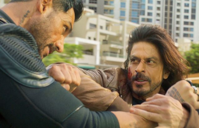 PATHAAN/パターン