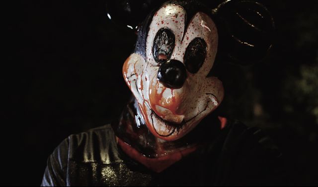 マッド・マウス　～ミッキーとミニー～