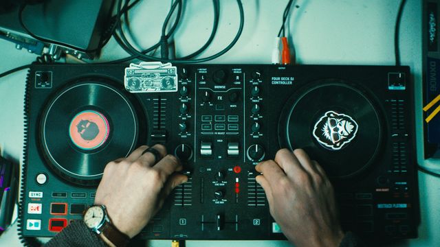 映画『KNEECAP／ニーキャップ』の画像（23枚目）