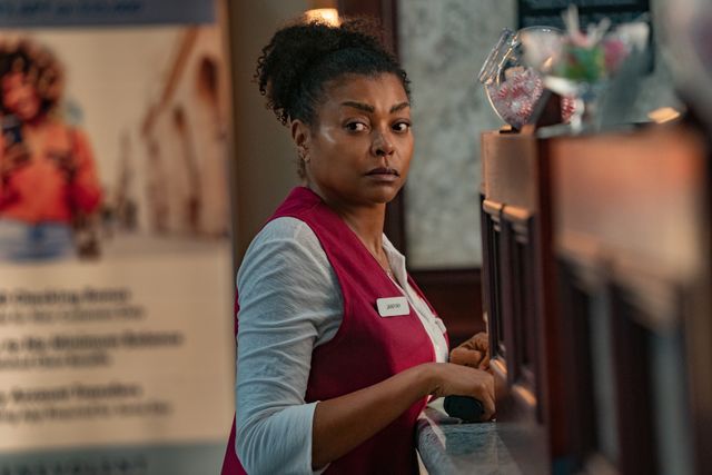 ストロー：絶望の淵で