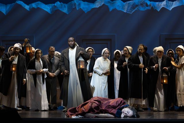 映画『METライブビューイング2025-26／ベッリーニ《夢遊病の娘》』の画像（15枚目）