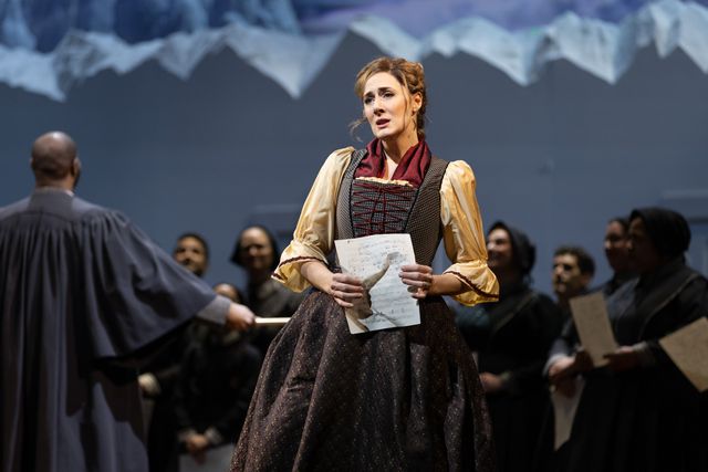 映画『METライブビューイング2025-26／ベッリーニ《夢遊病の娘》』の画像（20枚目）