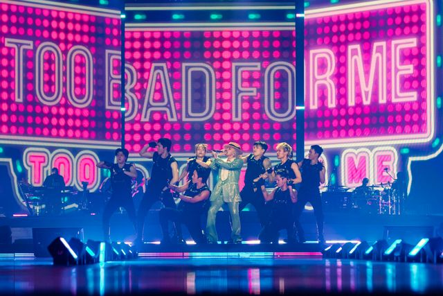 み*。様 AMBUSH ÜBERMENSCH G-DRAGON コラボFAM! み*。様 AMBUSH ÜBERMENSCH G-DRAGON コラボFAM! Amazon Music