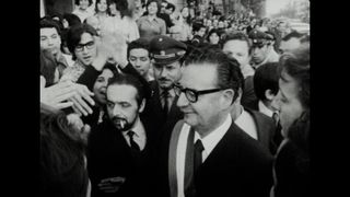 最初の年：民意が生んだ、社会主義アジェンデ政権