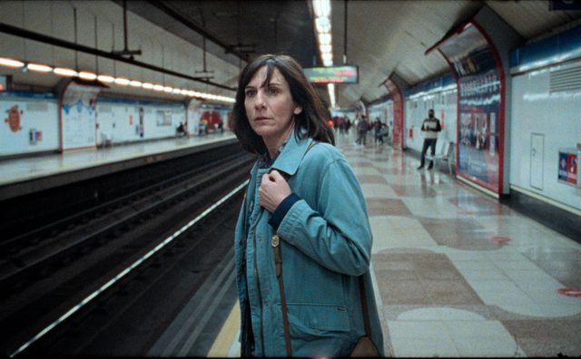 映画『サムシング・ハプンズ・トゥ・ミー』の画像（4枚目）