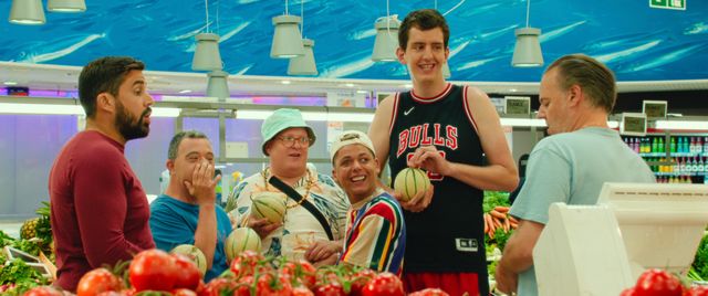 映画『サムシング・エクストラ！　やさしい泥棒のゆかいな逃避行』の画像（4枚目）