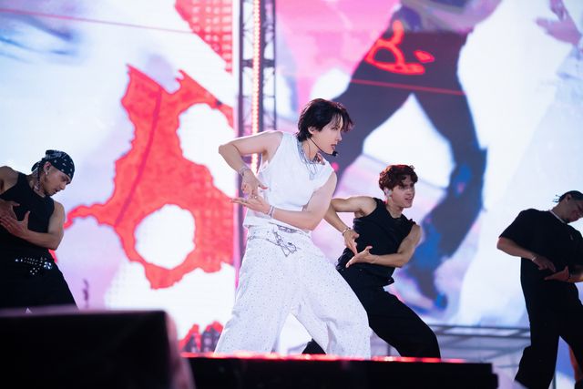 映画『j-hope Tour 'HOPE ON THE STAGE' THE MOVIE』の画像（7枚目）