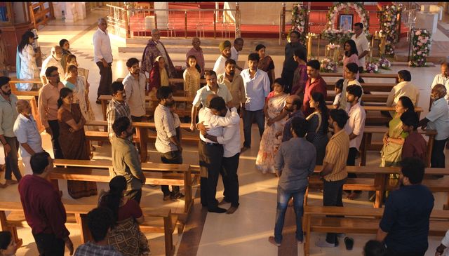 映画『ツーリストファミリー』の画像（8枚目）