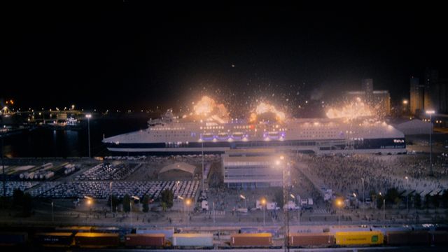 映画『億万長者の不都合な終末』の画像（12枚目）