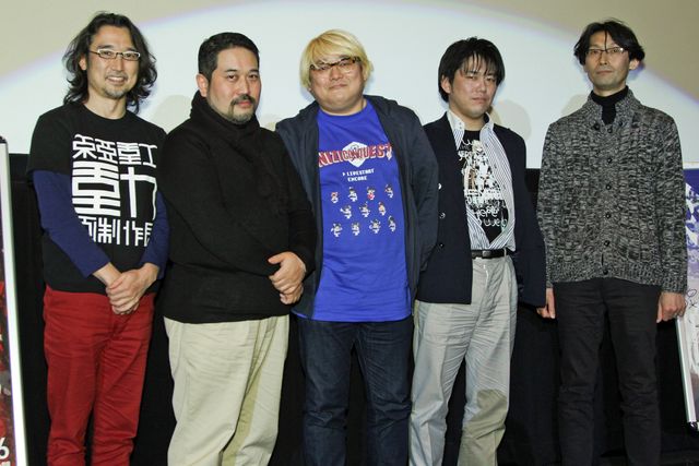 （左から）塩田氏、瀬下副監督、水島監督、吉岡氏、野口プロデューサー