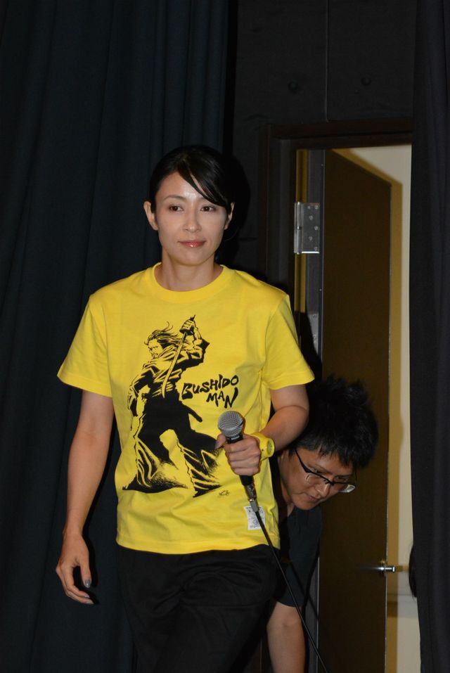 水野美紀、壮絶な現場を告白！『BUSHIDO MAN』の舞台あいさつ（3枚目）