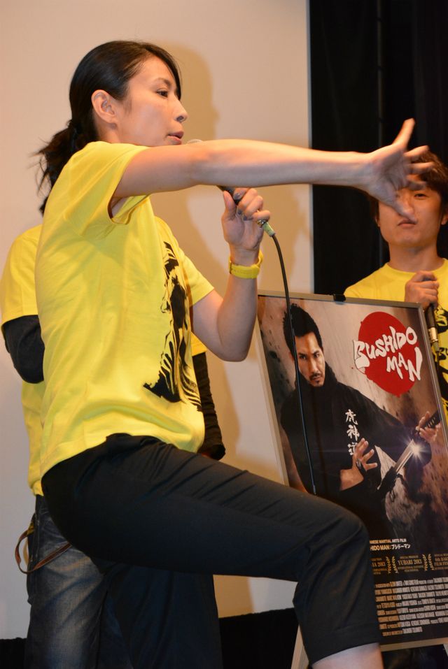 水野美紀、壮絶な現場を告白！『BUSHIDO MAN』の舞台あいさつ（7枚目）