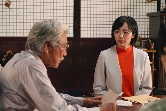 水上恒司と山下美月が寄り添う…『火喰鳥を、喰う』場面写真11点（3枚目）