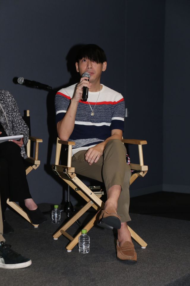 ファンに囲まれるマーク・ウェブ監督「Perspectives　マーク・ウェブ×mito」（9枚目）