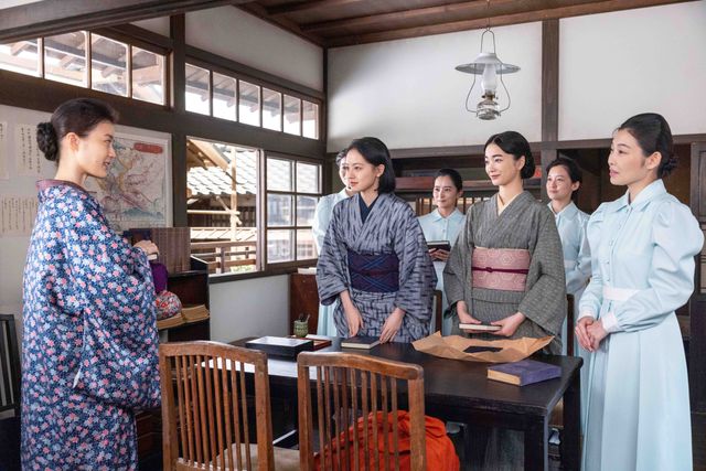 【画像11枚】朝ドラ「風、薫る」シマケン（佐野晶哉）が遭遇したのは…最終回場面写真（8枚目）