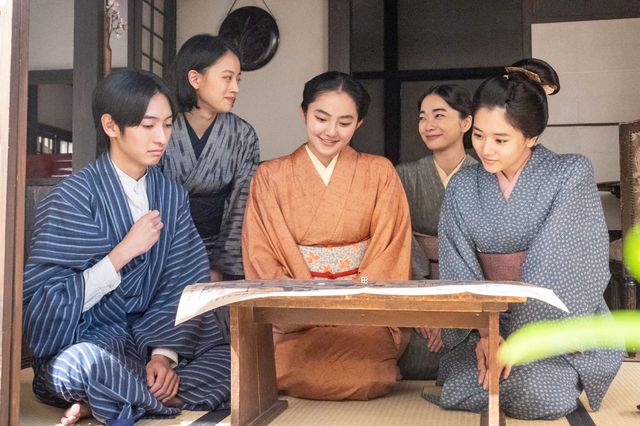 【画像11枚】朝ドラ「風、薫る」シマケン（佐野晶哉）が遭遇したのは…最終回場面写真（9枚目）