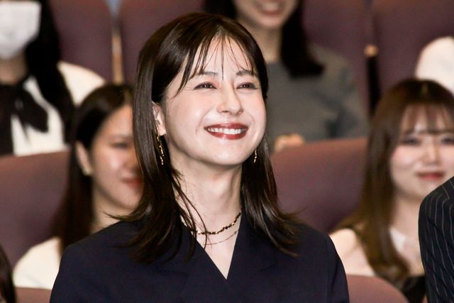 松本若菜＆深澤辰哉（Snow Man）、木曜劇場「わたしの宝物」舞台挨拶の様子（6枚目）