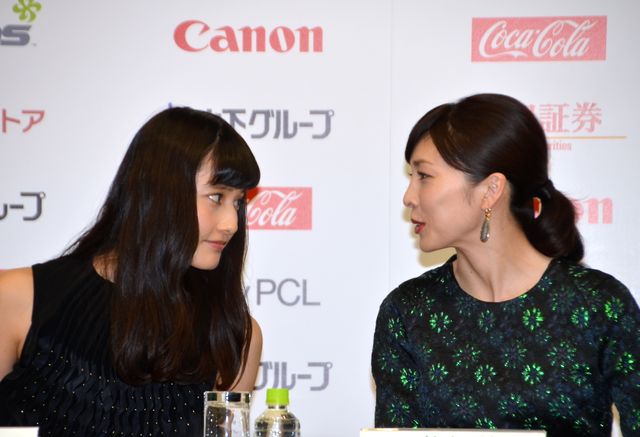 恐がりの竹内結子、ホラーに果敢に挑む橋本愛に「頼もしい相棒」と脱帽！　画像ギャラリー（6枚目）