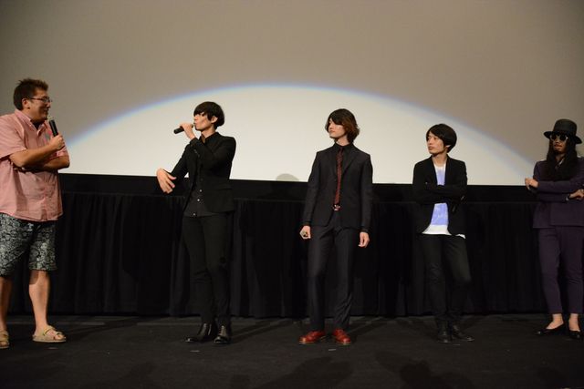 [Alexandros] が佐藤二朗のものまね披露！『明烏　あけがらす』トークイベントフォトギャラリー（9枚目）