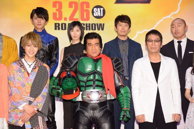 藤岡弘、伝説再び！　仮面ライダー“マスクオフ”でファンの前に初登場　画像ギャラリー（8枚目）