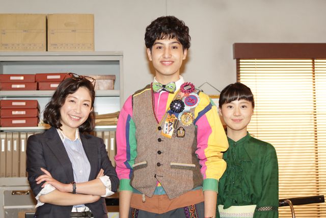 けみおがキュートなポージング！「お悩み解決！ベーシック数学」取材会フォトギャラリー（2枚目）