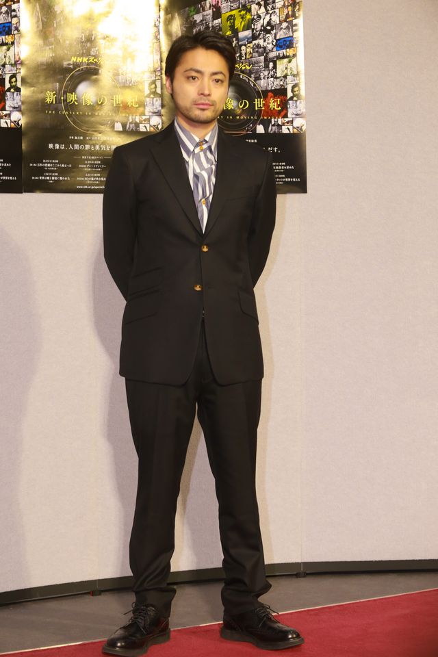 ナレーターとしても意欲満々の山田孝之！NHKスペシャル「新・映像の世紀」第6集試写会フォトギャラリー（7枚目）