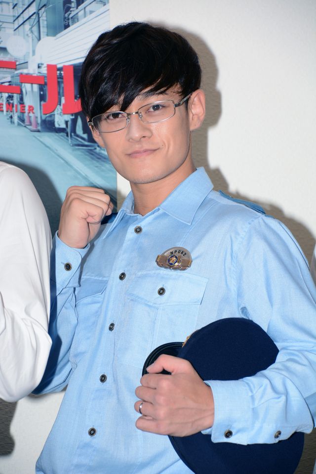 BEE SHUFFLE×武田梨奈、濃厚はむはむキスに挑戦！『原宿デニール』フォトギャラリー（12枚目）